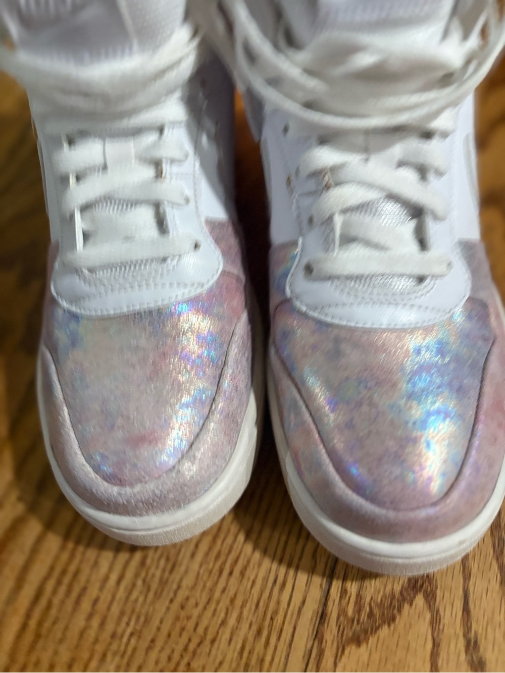 Nike Holographic White Lace-Up Sneakers